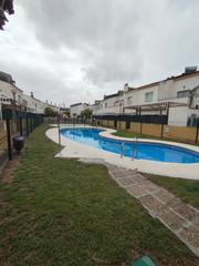 Casa adossada a Coria del Río. ¡descubre tu nuevo hogar en coria del río!