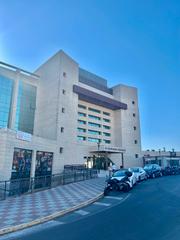 Lloguer Local Comercial a Aljamar. Se alquila local en centris 1, tomares!