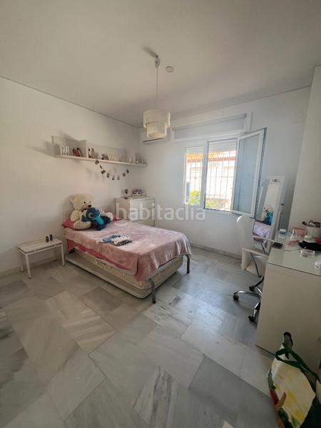 Foto 43dc7086-c3eb-45ce-b83a-d31d8b7ae4da. Casa pareada la estacada del marques en Nuevo Bulevar Mairena del Aljarafe