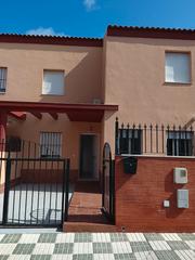 Casa a schiera in Avenida Juan Diego. **casa adosada en venta: un hogar ideal para disfrutar de la vid