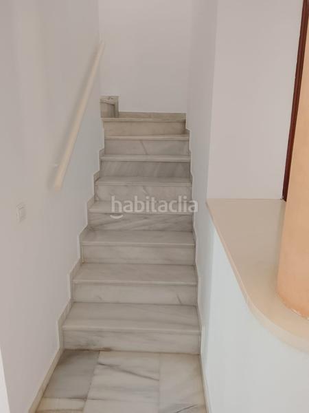 Foto 2a89533e-0e16-40d8-84ef-0d6053eec422. Casa adosada **casa adosada en venta: un hogar ideal para disfrutar de la vida en familia** en Bormujos