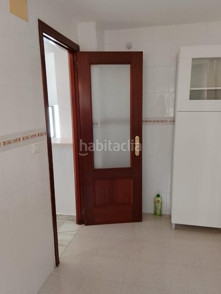 Foto 9e911163-a210-44c4-add2-558c9825ee29. Casa adosada **casa adosada en venta: un hogar ideal para disfrutar de la vida en familia** en Bormujos