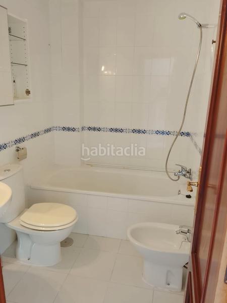 Foto c76238ef-506a-464d-968f-0c86b1c5b3b8. Casa adosada **casa adosada en venta: un hogar ideal para disfrutar de la vida en familia** en Bormujos