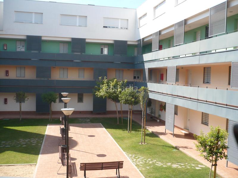 Foto 11018db3-7db7-4af9-b404-b9f5bbc62b12. Piso ¡descubre tu nuevo hogar ! en Santiponce
