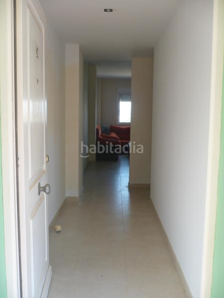 Foto da335bda-d3e8-4461-9835-fd9d06567e74. Piso ¡descubre tu nuevo hogar ! en Santiponce