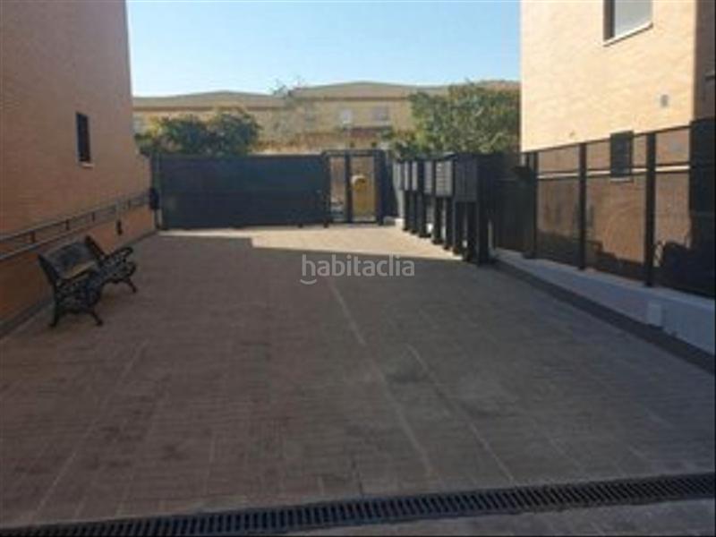 Foto bf36ab12-e845-4a9f-9e38-fa636ba55282. Dachwohnung mit parking pool in Nuevo Bulevar Mairena del Aljarafe