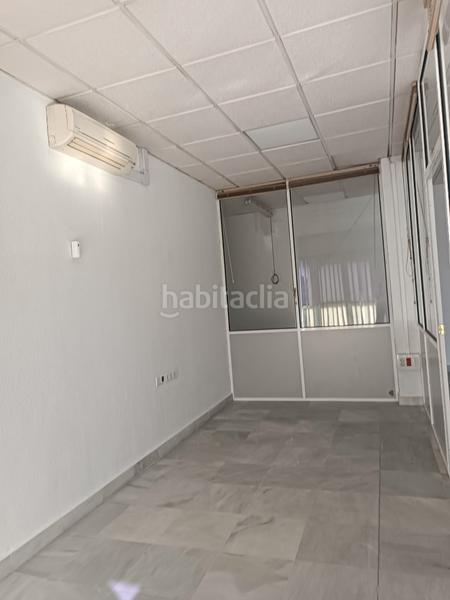 Foto 50faf633-edea-497f-afd2-6ec1fc15a025. Bureau dans calle nobel 3 dans Pisa Mairena del Aljarafe