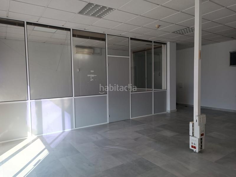 Foto bb32ecc7-6eb4-49bc-a2cc-13bae7cf9108. Bureau dans calle nobel 3 dans Pisa Mairena del Aljarafe