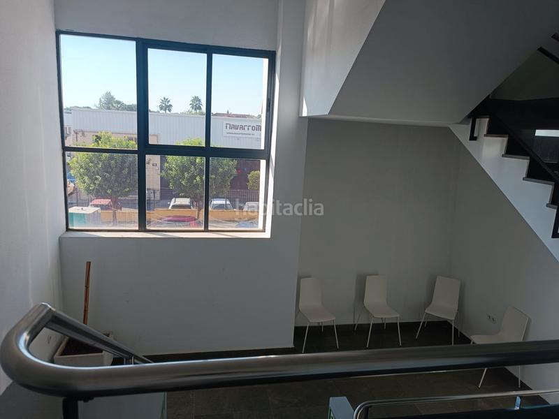 Foto 99115693-82ff-40ad-bddc-66cd64e928c6. Büro in calle nobel 3 in Pisa Mairena del Aljarafe