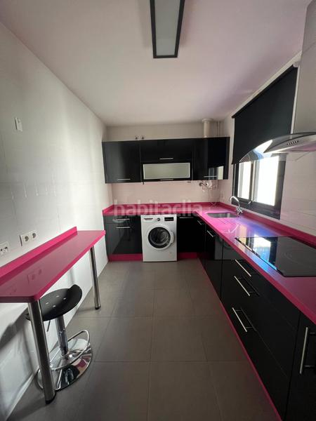 Foto 508e1356-0b7e-4ea9-86fb-ddfe4bd157e2. Àtic a avenida de la sabiduría 7 a Nuevo Bulevar Mairena del Aljarafe