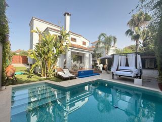 Rent Chalet  Calle la mezquita