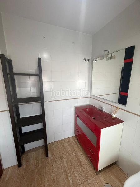 Foto dd3d875f-8d3a-430c-96ad-907da174266e. Àtic amb aparcament a Gelves