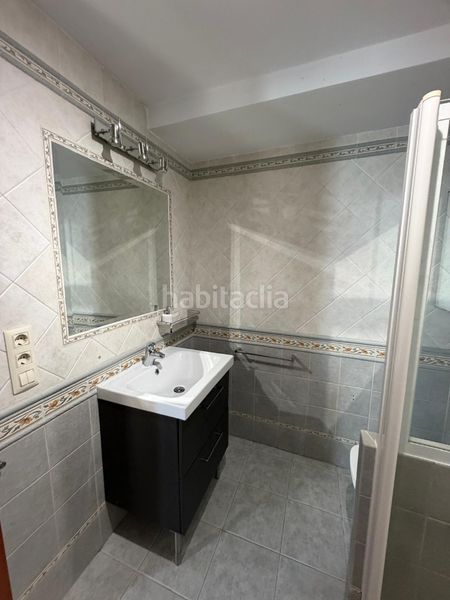 Foto cf8a4f3d-6aa4-4c46-bc76-ad1ca1f1b053. Pis a Triana Este Sevilla