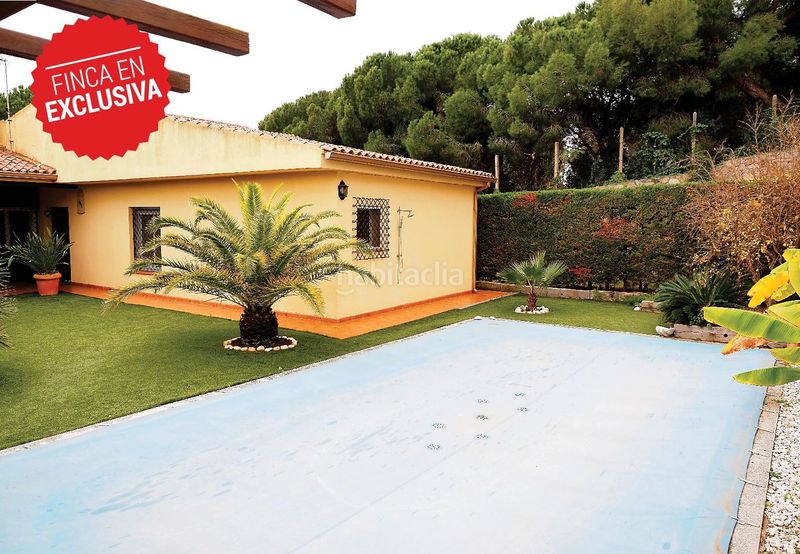 Foto 598654ec-94e6-443a-823e-53313358e882. Chalet avec chauffage parking piscine dans Canet de Mar