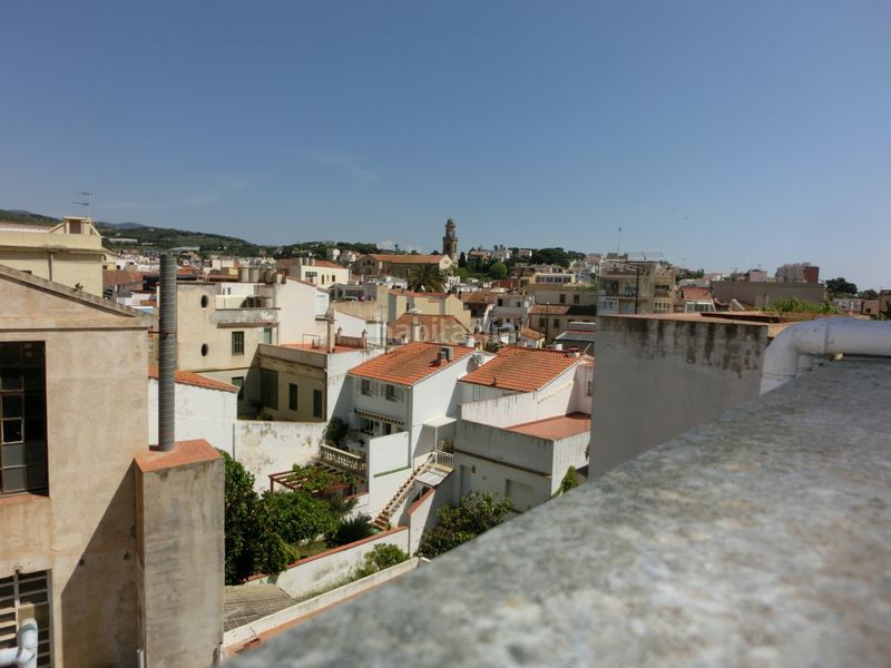 Foto 0679d9d9-c980-4710-bfa8-bd32d367d2d3. Dúplex amb calefacció a Canet de Mar