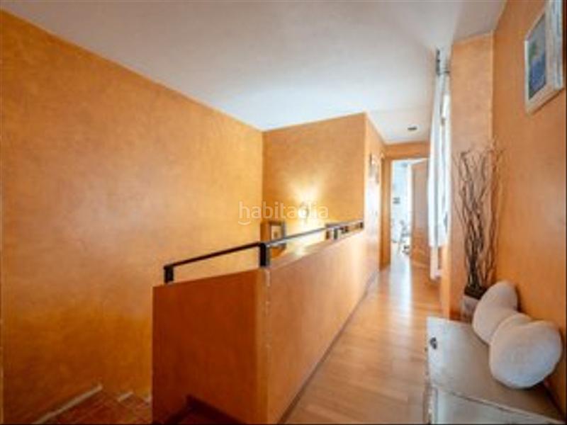 Foto 0a1186fc-912f-44a3-8494-42780a4b1e61. Semi detached house with heating parking in Torrejón de Velasco