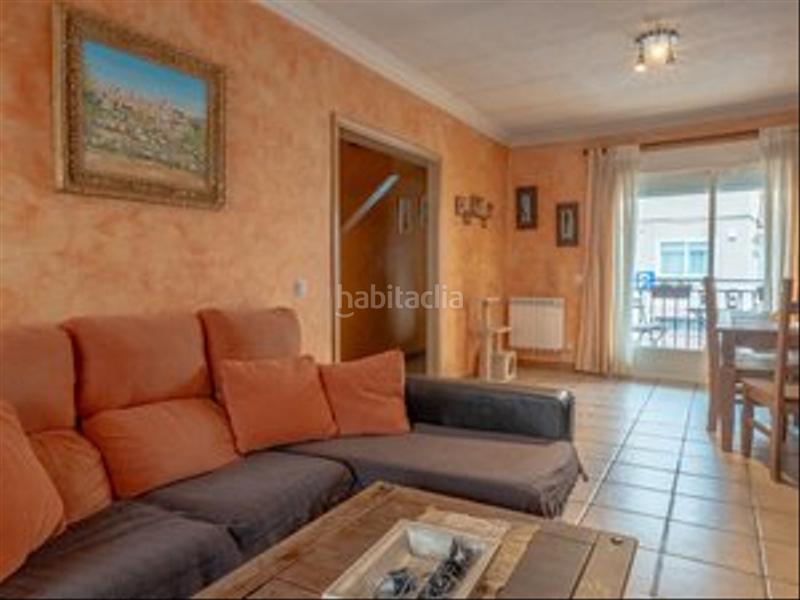 Foto 36b55b6a-2f04-48c2-87fd-3b6b82bf1e71. Semi detached house with heating parking in Torrejón de Velasco