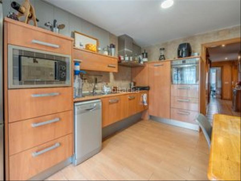 Foto 597b22ea-e0fd-42f7-8e90-8b3b4dcbf65d. Semi detached house with heating parking in Torrejón de Velasco