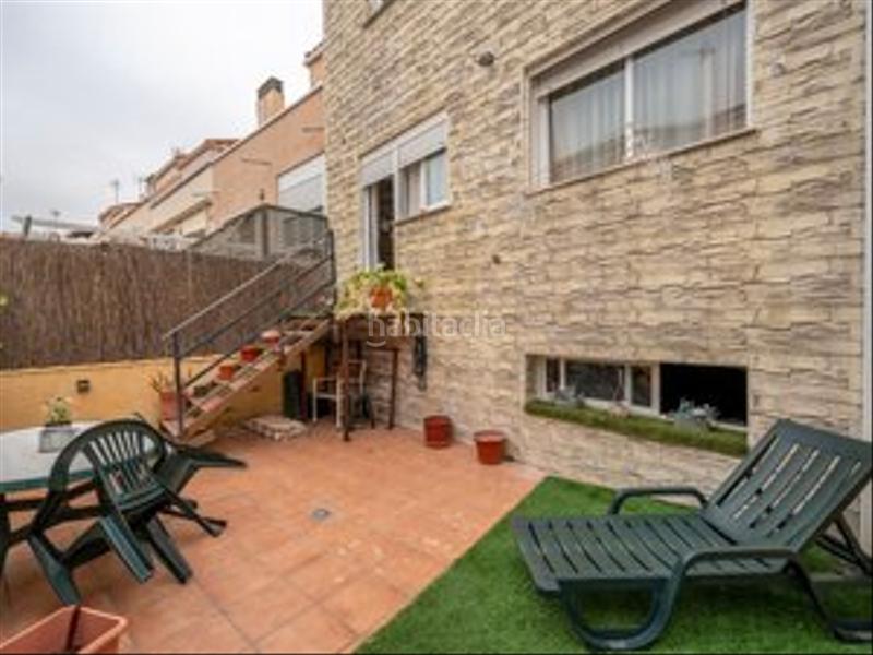 Foto 7f961a9f-fecf-4b06-891f-f33579b23b58. Semi detached house with heating parking in Torrejón de Velasco