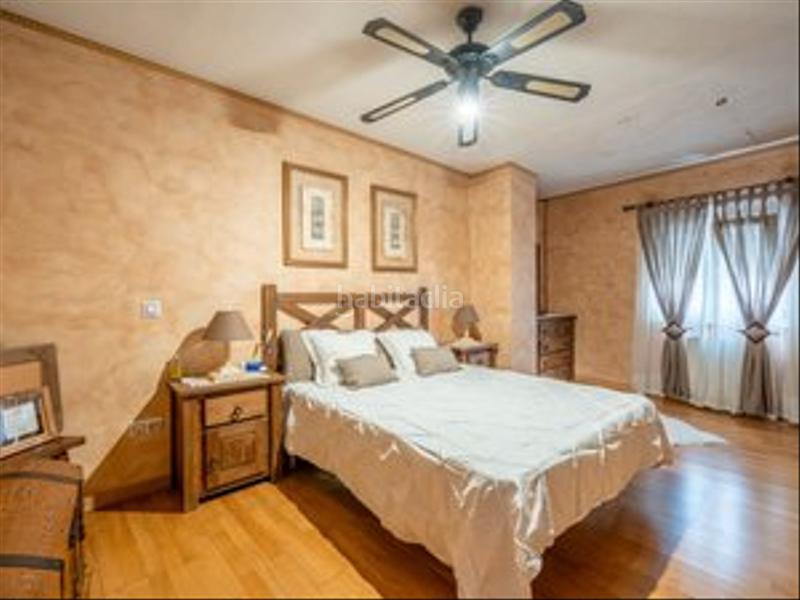 Foto e67c1552-d66e-4791-8ff5-ca3769ebe677. Semi detached house with heating parking in Torrejón de Velasco