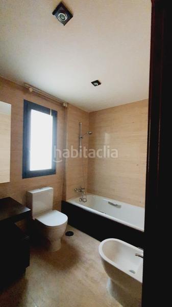 Foto de1f21a8-ea51-492f-ab2f-9725034cac00. Lloguer pis amb calefacció piscina a Sanchinarro Madrid