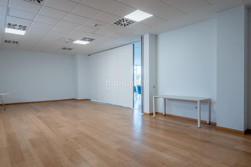 Foto 38670262-39c2-44cc-abe6-a87b0328f794. Miete fabrikhalle mit heizung in Las Dehesillas-Vereda de los Estudiantes Leganés