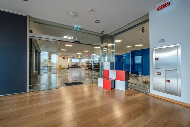 Foto 8ba54ef9-60bb-41d0-a1bb-248417ceeddd. Rent industrial building with heating in Las Dehesillas-Vereda de los Estudiantes Leganés