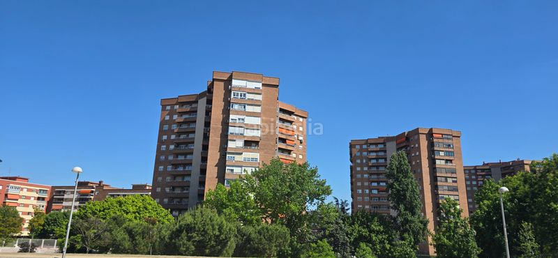 Foto d9aa6882-cce8-4f17-b788-d4cbdc761b7e. Pis amb calefacció a Vista Alegre Madrid