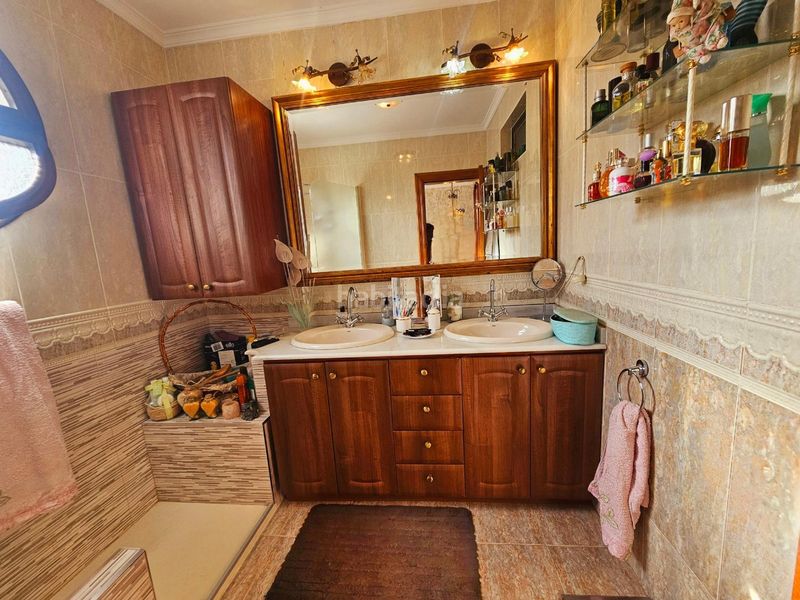 Foto c98af81f-d28a-490d-86fb-90f722de8c7e. Chalet in yedra de la in Montealto - Monterrey Benalmádena