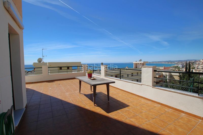 Foto 783bbae0-c660-4584-bf4f-f966f2eac337. Pis amb aparcament piscina a Zona Centro Comercial Torrequebrada Benalmádena