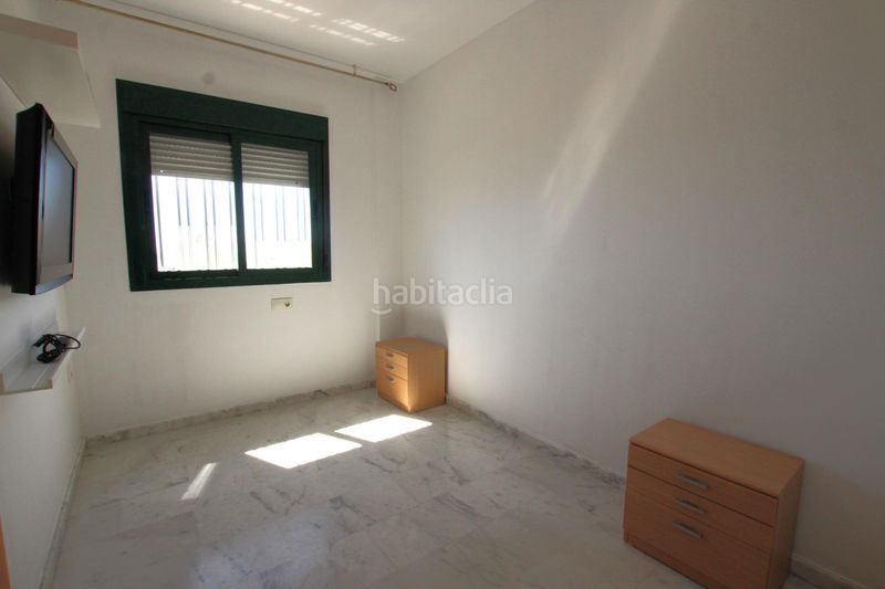 Foto c541a339-c174-4895-8f1b-c1ab635c36ed. Pis amb aparcament piscina a Zona Centro Comercial Torrequebrada Benalmádena
