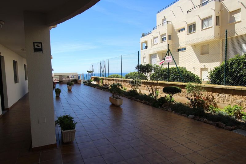 Foto e6c3e9f8-ff2c-4de7-9a12-f1d876df5688. Pis amb aparcament piscina a Zona Centro Comercial Torrequebrada Benalmádena