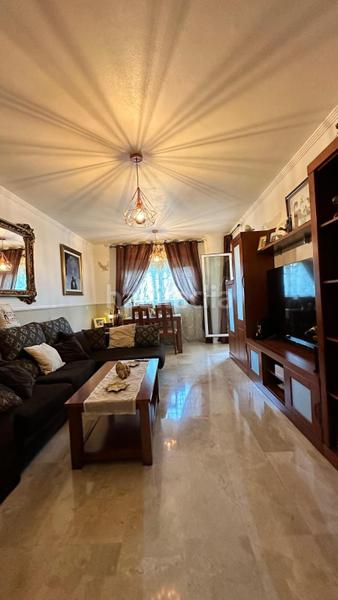 Foto 55c0d877-c990-4423-8d50-858fc585a055. Piso gran piso en venta en zona El Pinillo en El Pinillo Torremolinos