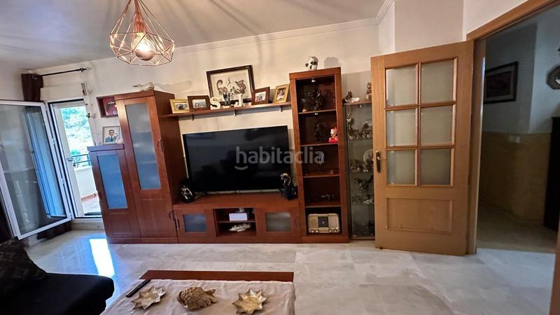 Foto b04f54fa-390a-4605-be42-bbc530859c3b. Piso gran piso en venta en zona El Pinillo en El Pinillo Torremolinos