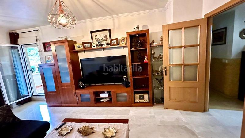 Foto e3139344-f28d-4cd4-bec9-c0ff2c720b13. Piso gran piso en venta en zona El Pinillo en El Pinillo Torremolinos