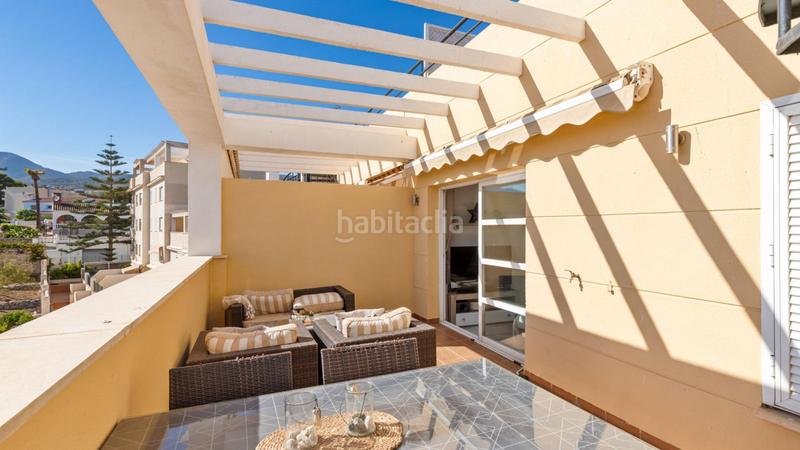 Foto bf1d4788-f6fb-42b1-8fae-b024fe387069. Àtic amb aparcament piscina a Montemar Torremolinos