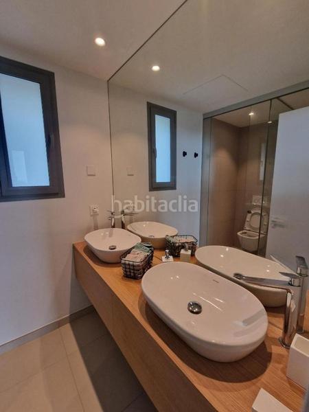 Foto 37a5a44b-2660-4362-aa5e-1956b8f4a7ab. Planta baixa amb calefacció aparcament piscina a Mijas