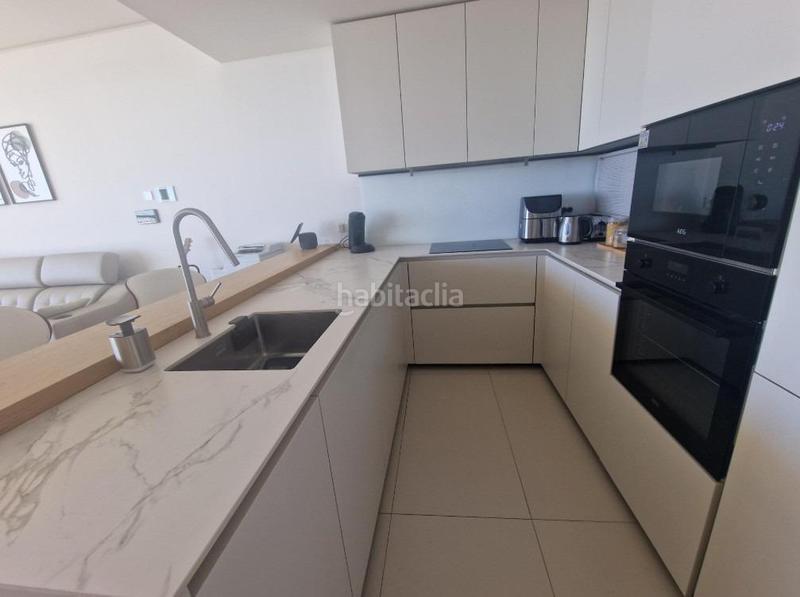 Foto dd4f7ab8-b406-4d27-848e-a69475902ac0. Planta baixa amb calefacció aparcament piscina a Mijas