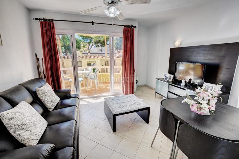 Foto 36b0c8fc-d2d1-41c3-9721-782dfe36edae. Apartamento piso con vistas al mar centrico benalmadena costa en Benalmádena