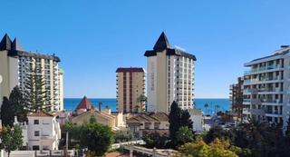 Apartament a Castillo Sohail - Myramar. Fantástico apartamento situado en fuengirola a 500 metros de la
