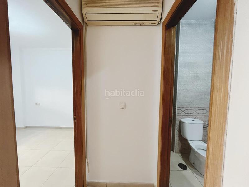 Foto 48b32c0c-1748-4acd-bd26-86fba9d0b1af. Apartamento piso en venta en edificio piscis ideal para vivir o invertir en Benalmádena