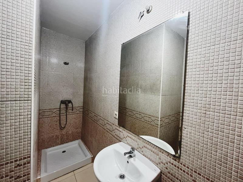 Foto 756757bf-4d9d-4bcd-a57f-26a199aa7af2. Apartamento piso en venta en edificio piscis ideal para vivir o invertir en Benalmádena