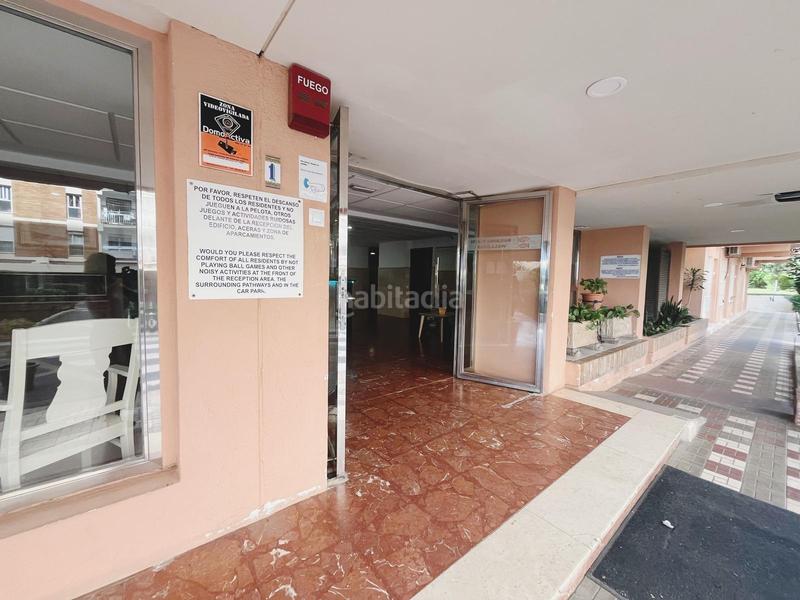 Foto e8c9c49b-56c4-4b39-aeb3-5d69eb3fa492. Apartamento piso en venta en edificio piscis ideal para vivir o invertir en Benalmádena