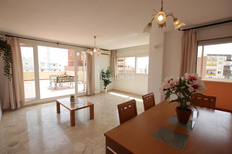 Foto 6e537dcb-4e07-495f-9845-7f2ec328b700. Apartamento gran terraza solarium 80 m2 y vistas al mar!! en Benalmádena