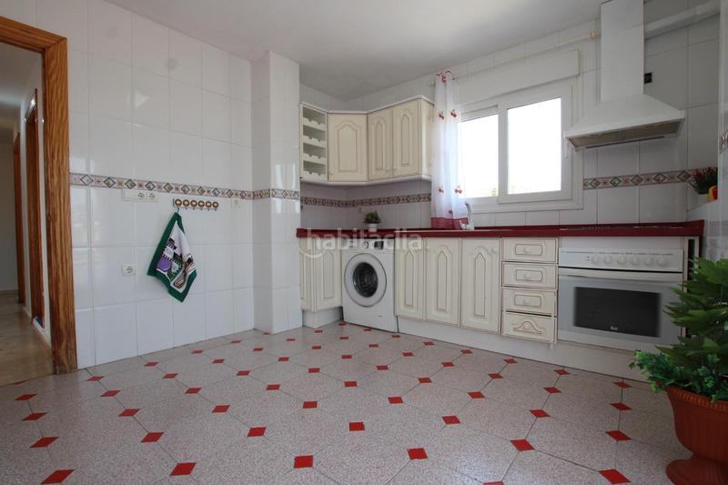 Foto d00ce7b8-90ed-46c8-a4d2-bf2e9218c907. Apartamento gran terraza solarium 80 m2 y vistas al mar!! en Benalmádena