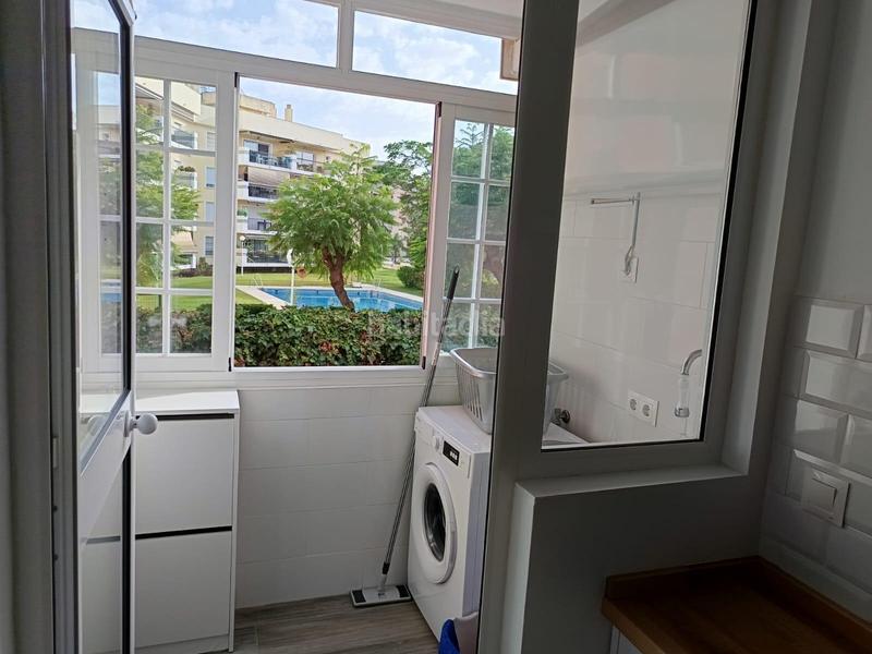 Foto 0fbc895d-ce16-4985-be8e-131c3119daf7. Apartamento venta avenida palma de mallorca en El Bajondillo Torremolinos