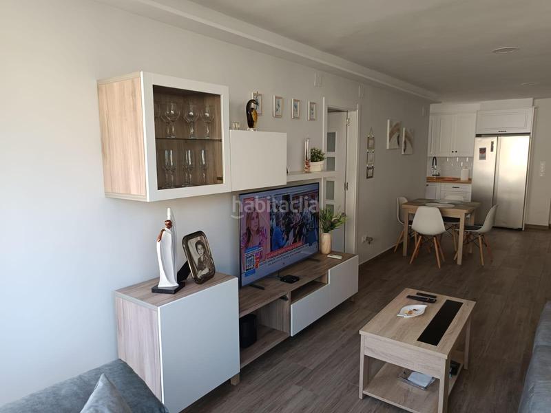 Foto 2943984c-9b29-4294-a1b9-9ece8bcb70ec. Apartamento venta avenida palma de mallorca en El Bajondillo Torremolinos