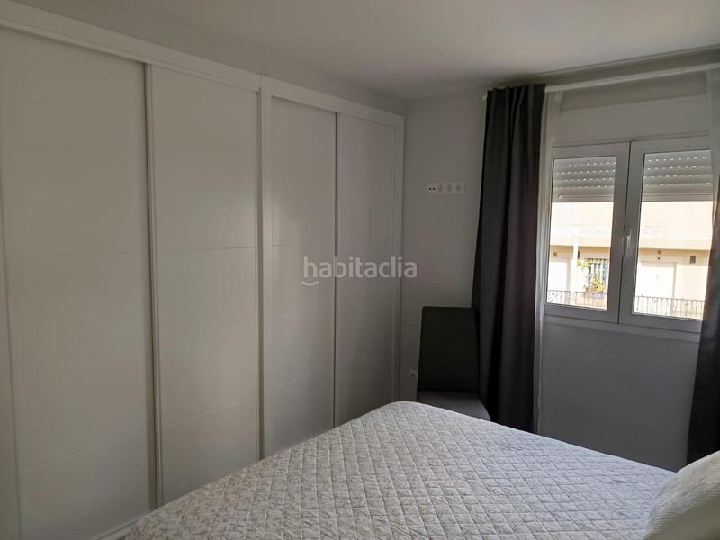 Foto 98bc73be-ba0f-4974-b6a1-bff585e5c433. Apartamento venta avenida palma de mallorca en El Bajondillo Torremolinos