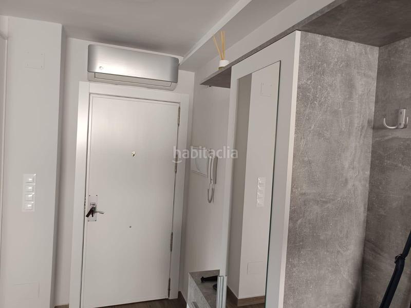 Foto c74c2844-96c4-4f78-a3ac-938f97246e2e. Apartamento venta avenida palma de mallorca en El Bajondillo Torremolinos