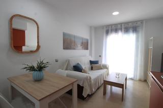 Location Appartement  Calle calle torrealmádena. Alquiler larga temporada garaje y trastero